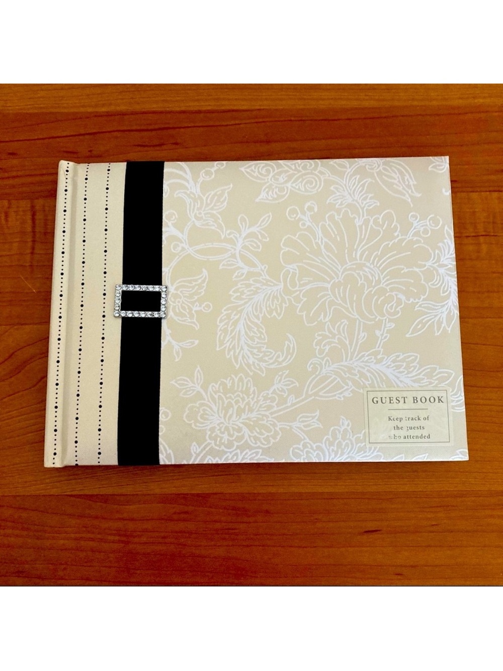 NEW Hallmark Album NEW Deluxe Guest Book